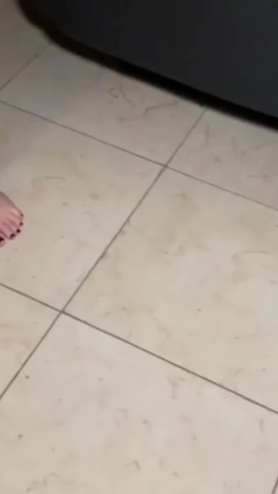 美丽的年轻素人小奶子紧致粉色阴户和大鸡巴做爱 |剪辑 2