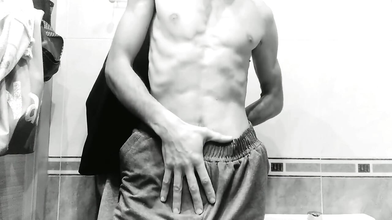 Old Vintage Recording, Athlete with a Good Body and a Huge Cock Cums in the Bathroom!