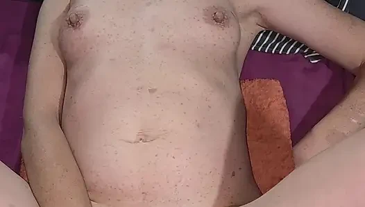 Sadece Kendimle Oynarken Beni Izlemeyi Seviyor