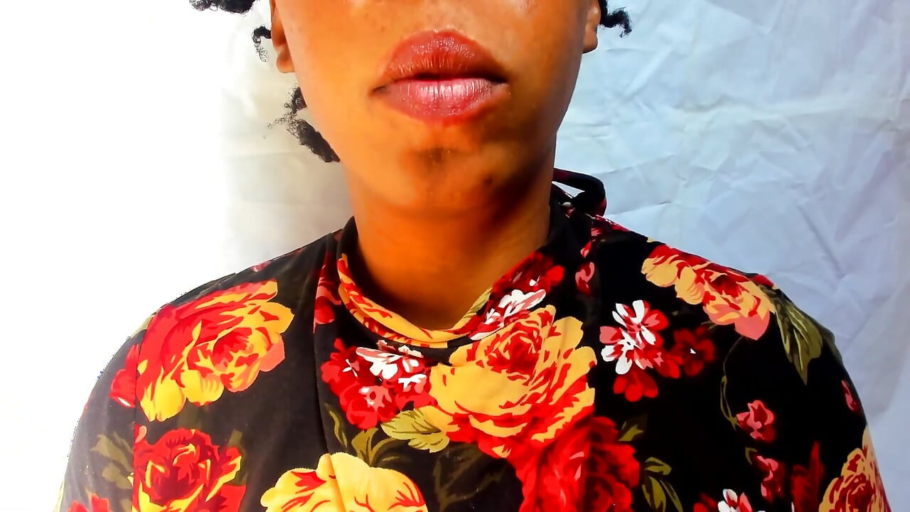 Fetiche de labios, cuenta regresiva para correrse!