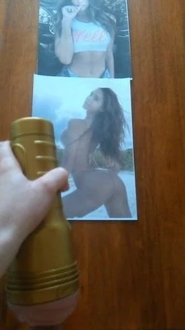 Alexis Ren Triple Pic Huge Cumshot Tribute