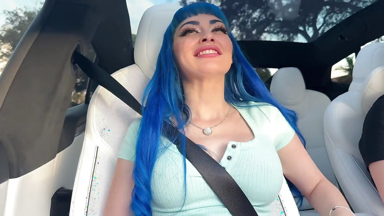 Jewelz blue lagi asik ngentot memek tesla!