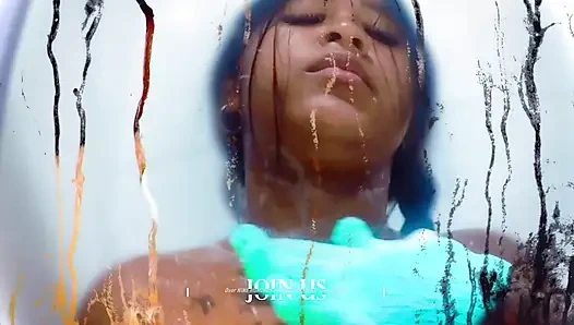 cumMY BÄR und LIL latina KOMMEN GESICHTSBESAMUNG