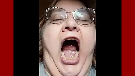 İstenilen video ağzımın içine bak