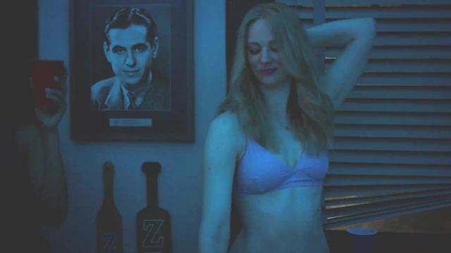 Deborah Ann Woll sexy in bra - brightened video