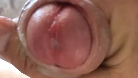 Jerkoff büyük sünnetsiz sünnetsiz boşalma