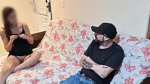Stepdaughter Without Panties Plays Dominoes With Her Stepfather
