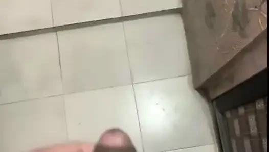 Büyük siyah saatime mastürbasyon