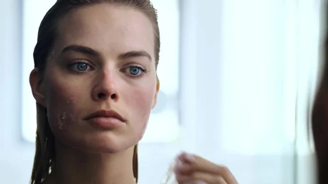 Margot Robbie Beauty Routine