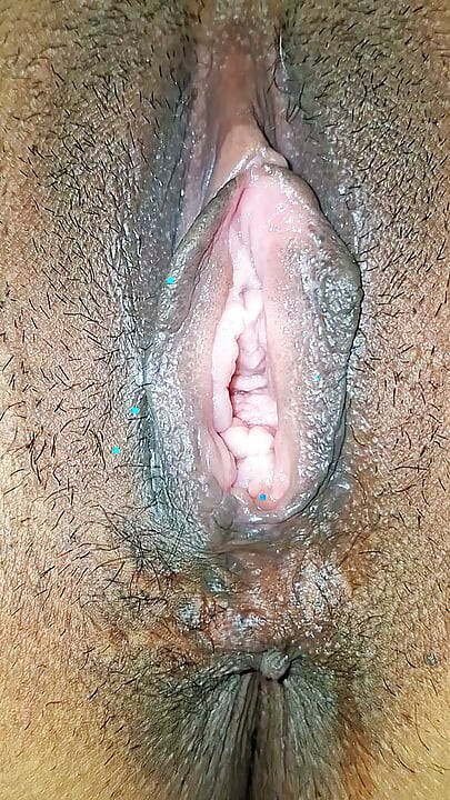Bangladeshiske bengalske hindu boudi santa fisse - Du er glad for at se min smukke fisse.