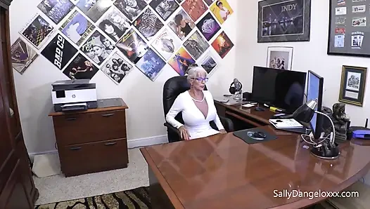 Patron kaltak 31 talimatı istiyor