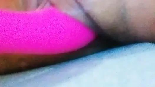 Fucking my pussy on the bench