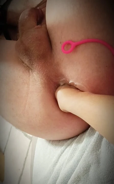 Girl Fisting Me