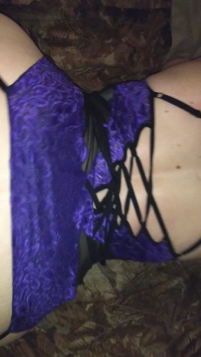 booty shaking doggy