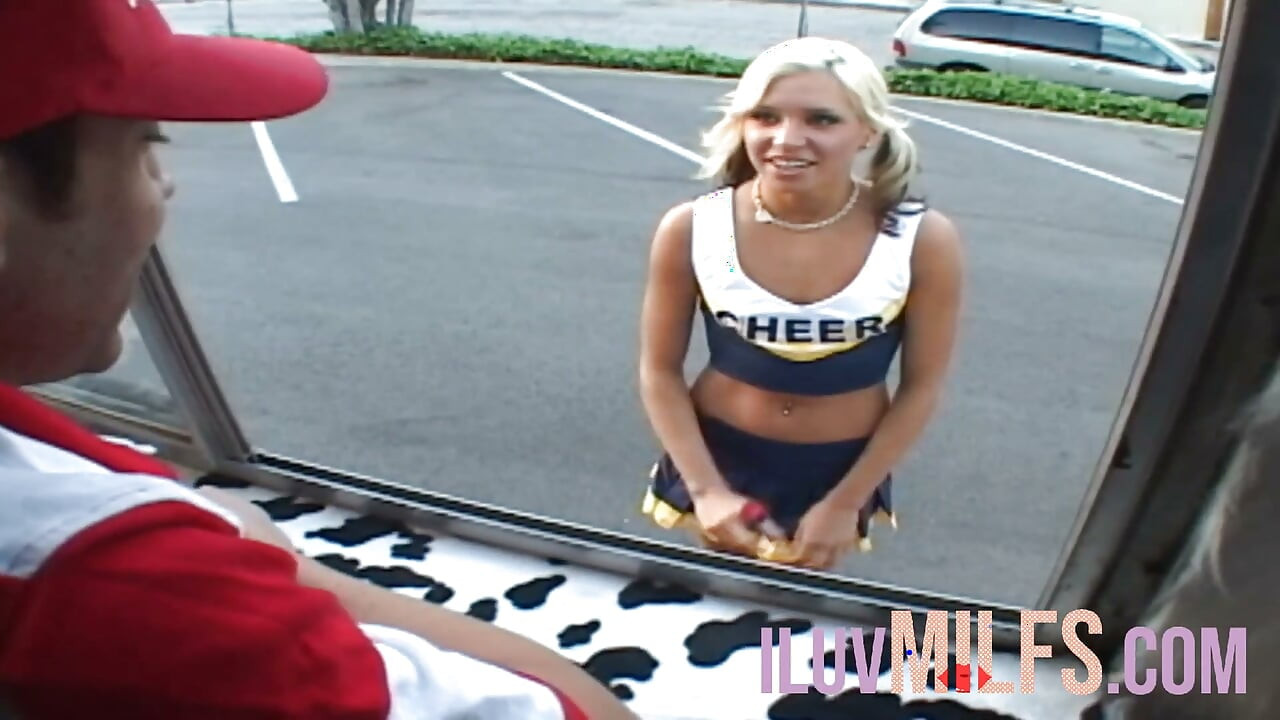Small tits blonde having wet pussy and hard sex