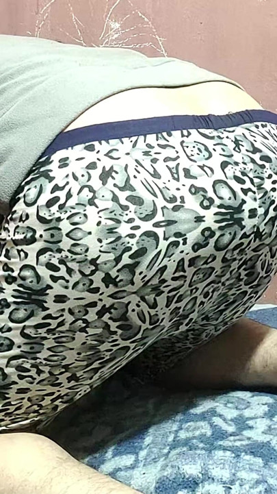 Seks gay Arab ngentot pantat temanku yang lurus