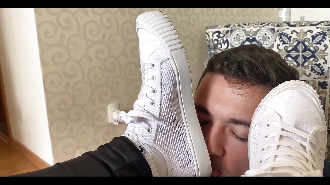 Goddess Kiffa Likes to Be Worshipped