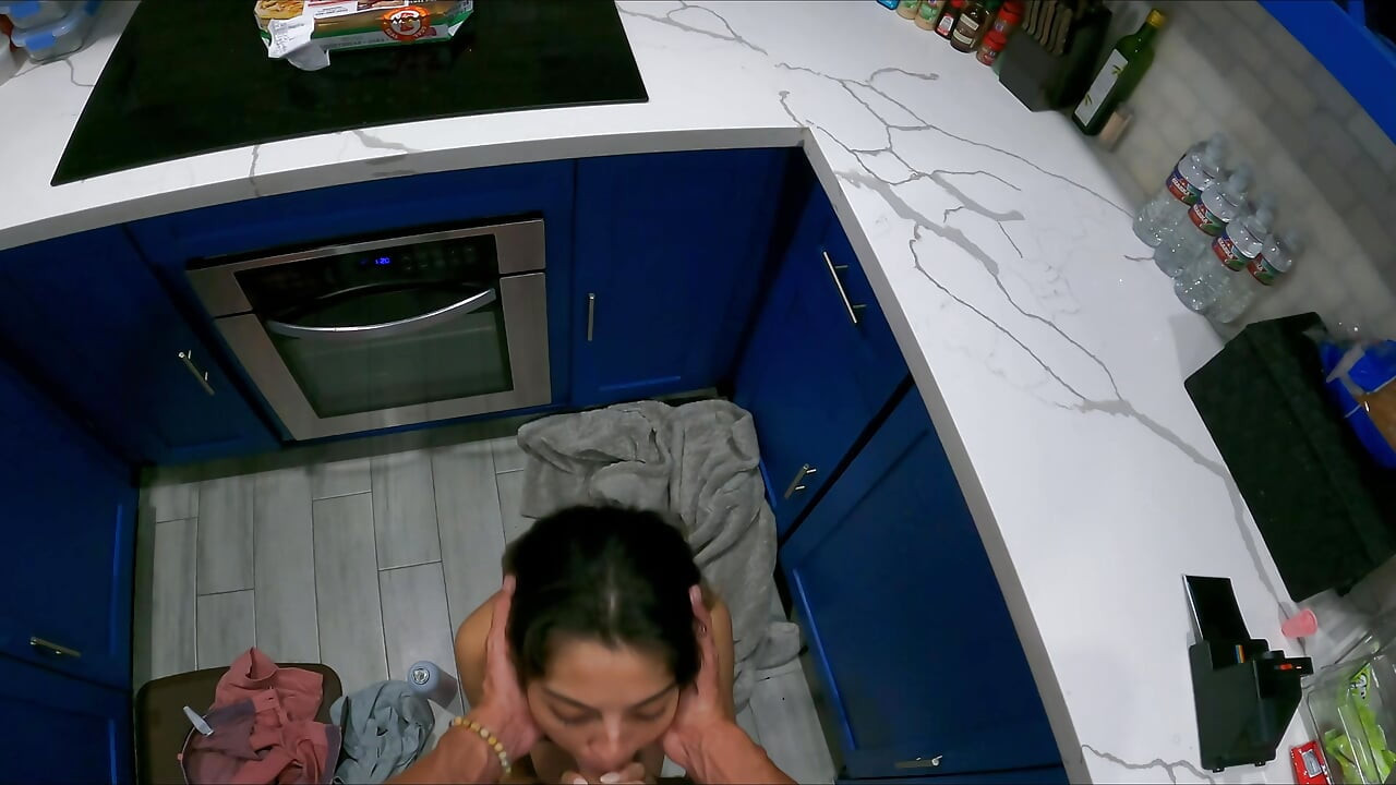 Chica de cumpleaños quería gran polla