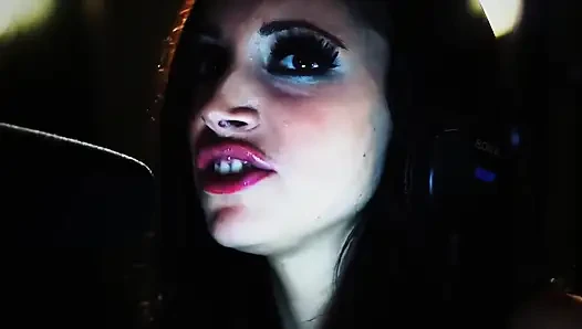 Tamara Grace Is the Hottest Slut in the Room