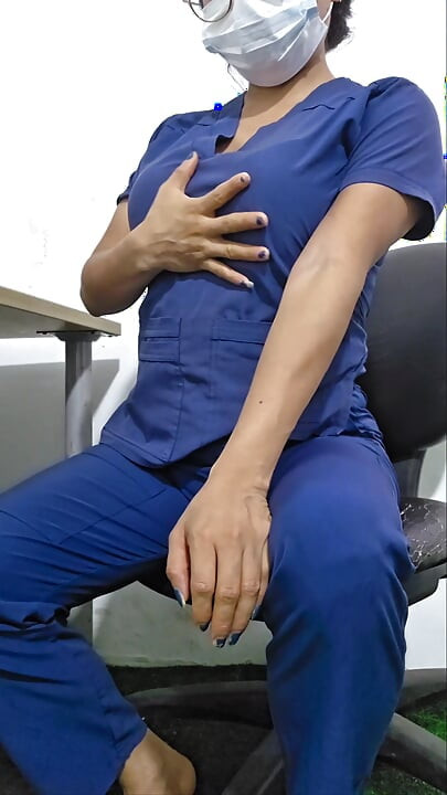 nurse plays alone at work No patients today!