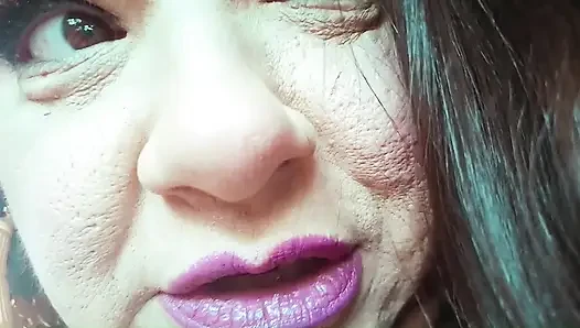 Fußanbetung und blowjob