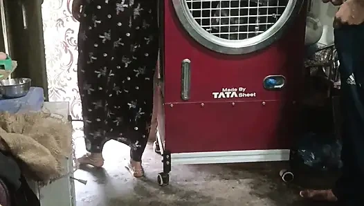 Komşu'nun gizli seksi Hintçe sesli komşu seksi