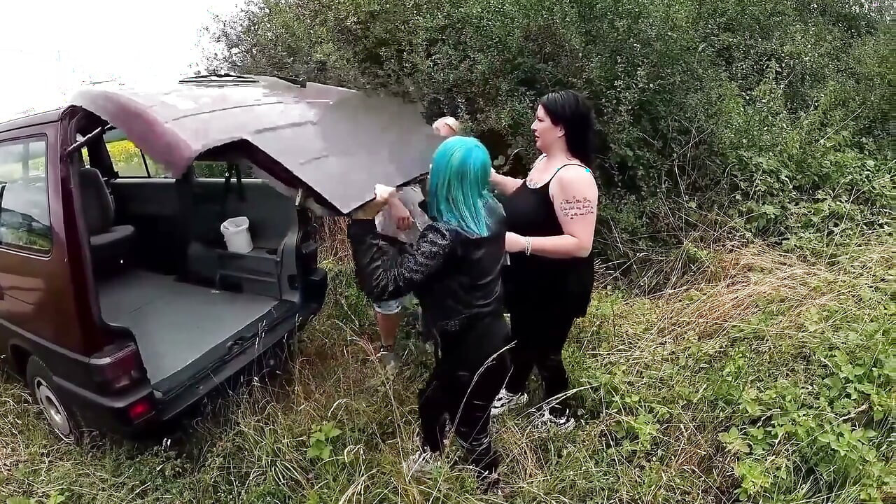 Slip Handover Escalated / Slave Humiliated Kidnaapped Pissed and Left Behind