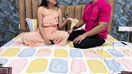 A Game of Touch and Tricks. Tebak Bagian Tubuhnya