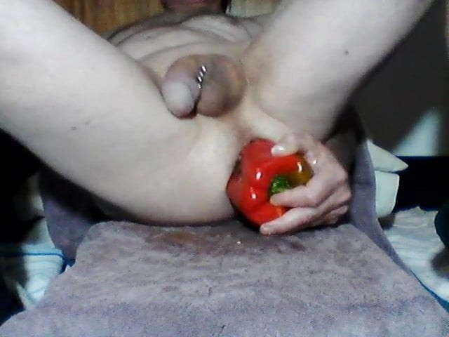 large pepper in arse