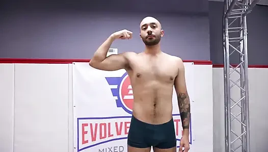 Rebecca Vanguard Gegen Oliver Davis Mixed-wrestling