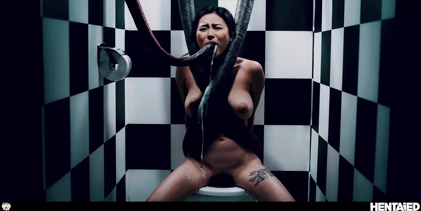 Real Life Hentai - Rae Lil Black is Face fucked and creampied big time