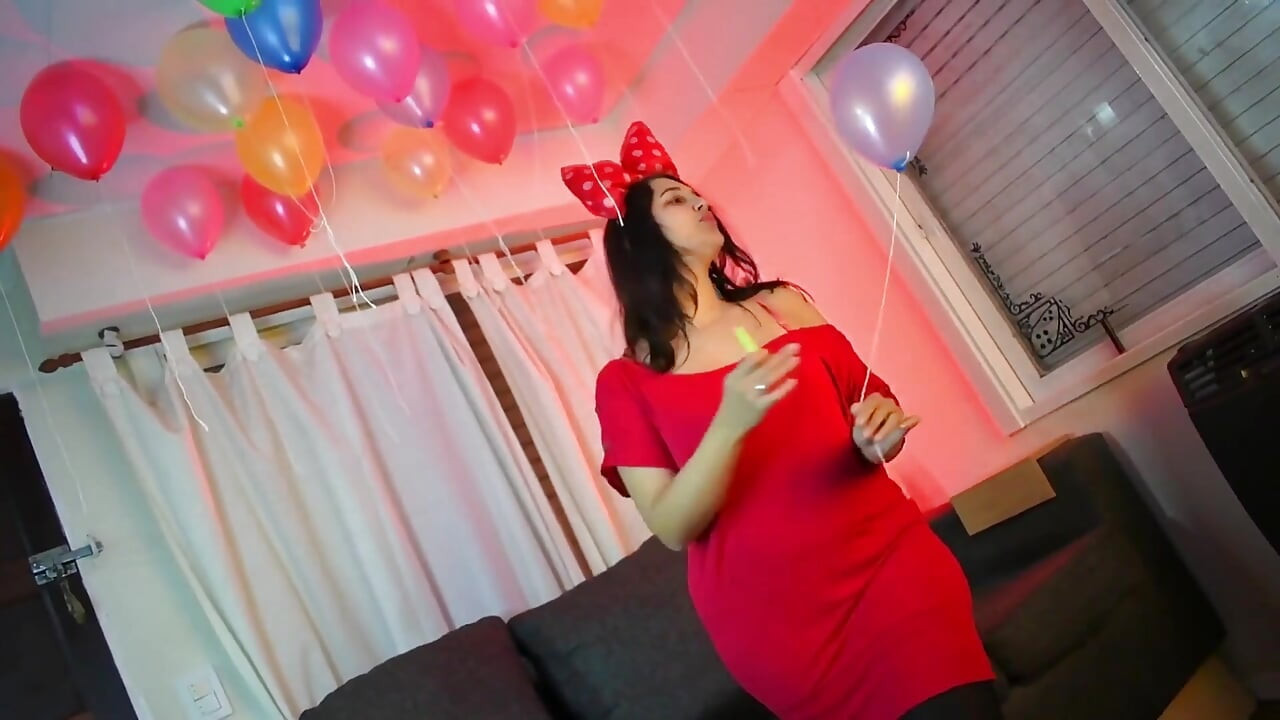 Hot and Fun Helium Balloons Popping - Bunny Looner