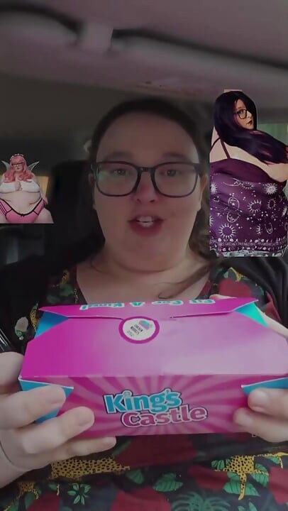 SSBBW uživa u ukusnoj poslastici