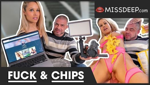 セックスしながらチップを食べる！ missdeep.com