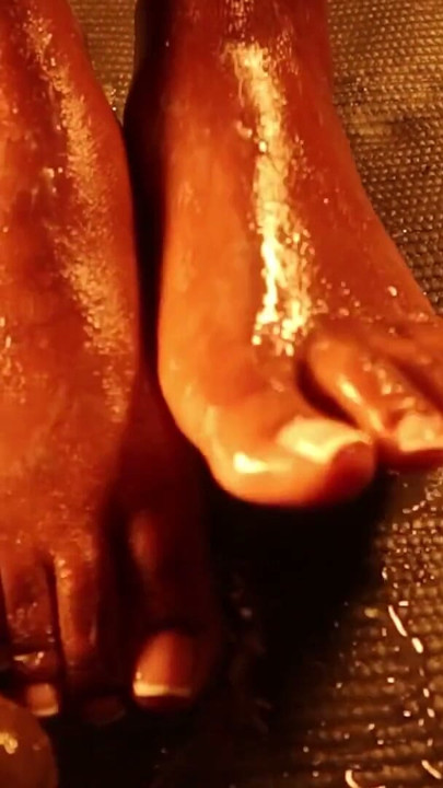 Lola Black XXX Ebony Feet In High Heels | Clip 1