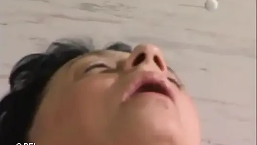 Mantan istri lamaku disetubuhi lagi