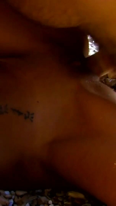 Iconic moment from "Bikini Babe Crazy Lynn banged on beach"