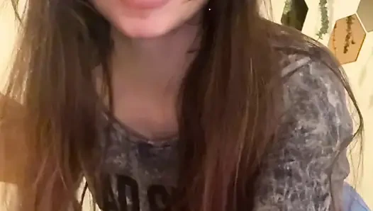 Yaramaz kız arkadaş görüntülü görüşmesi - erkek arkadaşımın boksörlerini azdırıyor (İspanyolca altyazılar)