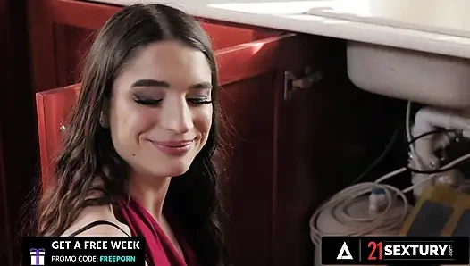 21 SEXTURy - ehefrau candie luciani auf allen vieren wird in den arsch gefickt