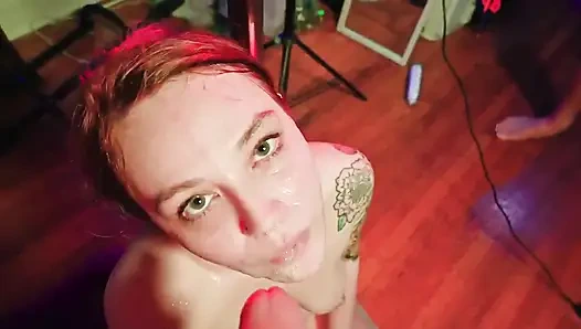 Sürtük evli kadın iki yarak emiyor neredeyse gözünü kaybediyor