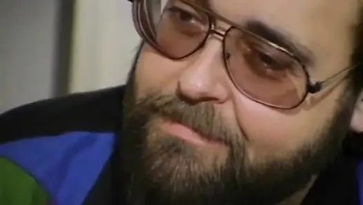 Kocası karısının yabancı tarafından sikilmesini izliyor