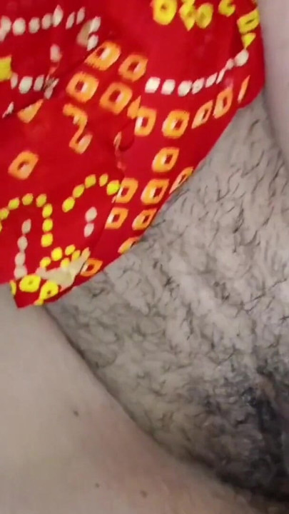 Ο πεθερός γαμάει τη νύφη | Κλιπ 1