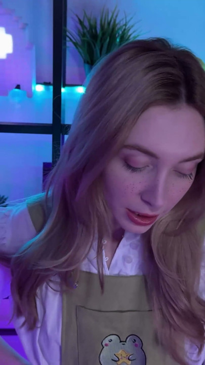 Stepsister got stuck again and had to be rescued! | Clip 1