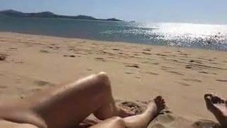 plage nudiste dans le var