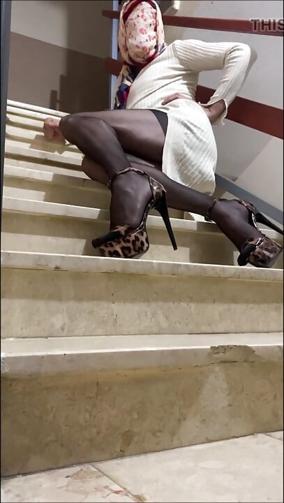 Kaki seksi cikgu saya