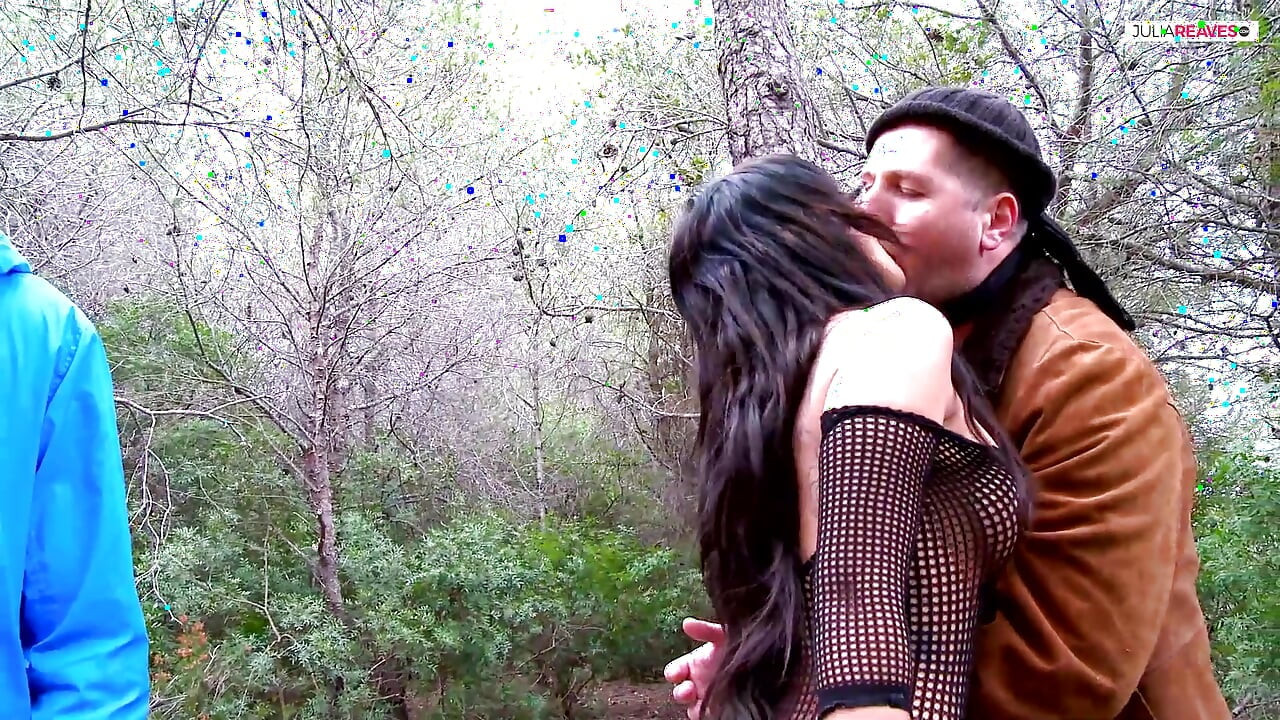 Skinny girl sucks two huge cocks then rides them hard on the ground