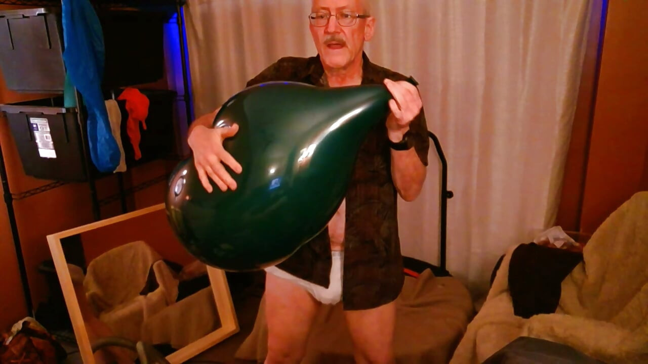 160) Big Round Balloon Fun Oct 2026