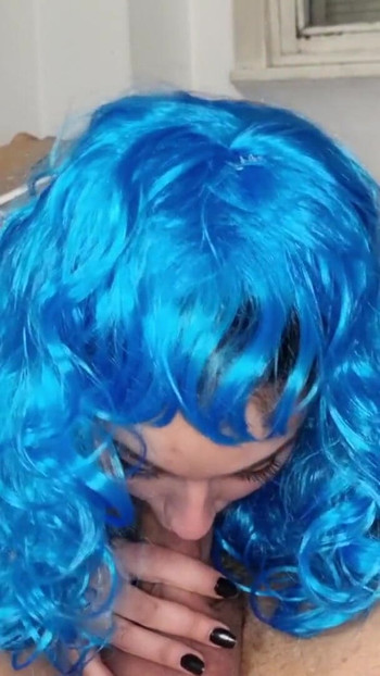 Nezaboravan trenutak iz "Seks lutke Layla Eros! Pravi cosplay"