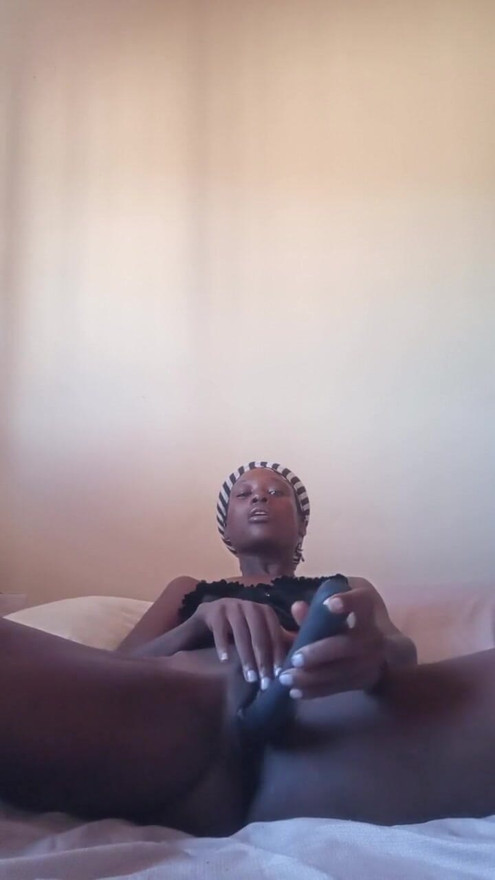 Black Dildo inside pussy and making me cum nicely | Clip 1