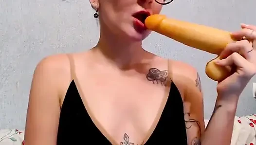 Sepong kontolmu & godain lubang pantatku